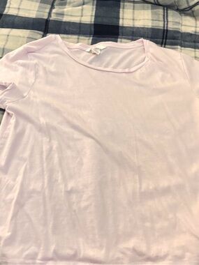 H&M Pale Lavender Crewneck T-Shirt - Size M